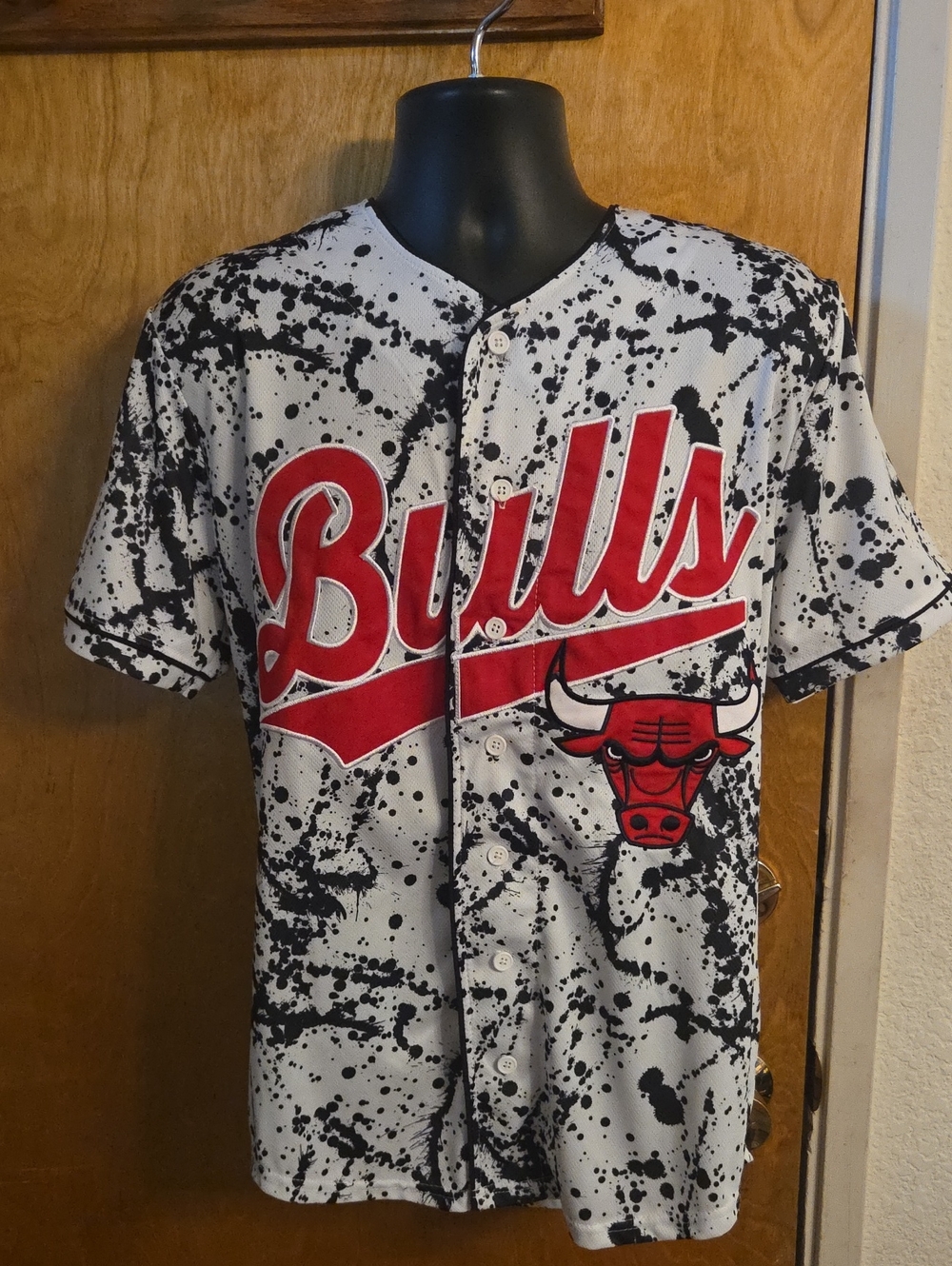 Chicago Bulls NBA Basketball White Sewn Mens Button Baseball #66 Jersey M